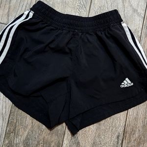 Nwot- ADIDAS shorter shorts for Ladies, XS/S Aeroready Running short